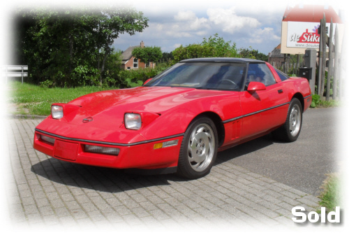 Chevrolet Corvette TPI (removable glass top)1985