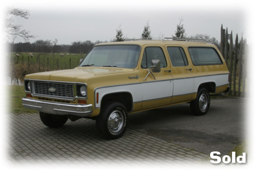 Chevrolet Suburban 1973