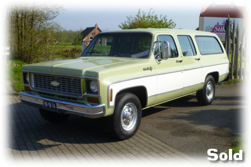 Chevrolet Suburban Custom de Luxe 20 1973