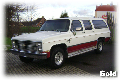 Chevrolet Suburban Silverado 9 passenger 1984 (01-11)
