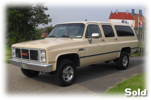 GMC Suburban Sierra Classic C25 1986