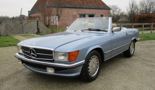 Mercedes W107 560 SL 1989 — SOLD