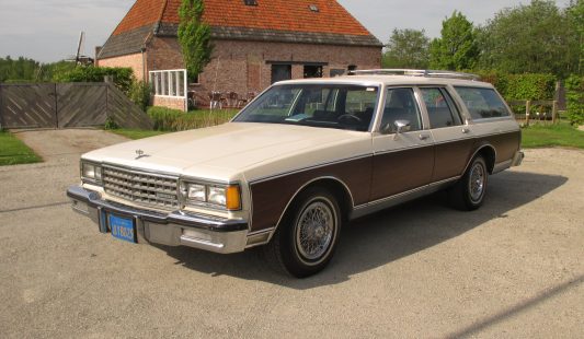 Chevrolet Caprice Estate 1984 — SOLD