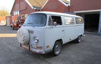 Volkswagen T2a 1971 Westfalia — SOLD