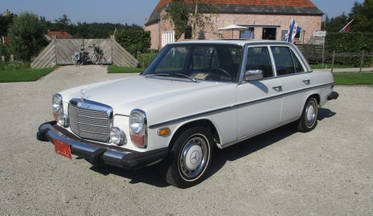 Mercedes W115 300 D 1975 — SOLD