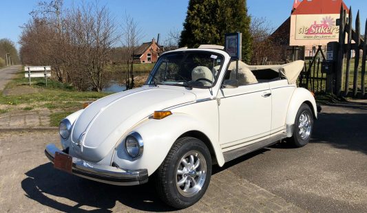 Volkswagen Beetle 1977 Convertible — SOLD