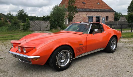 Chevrolet Corvette C3 1972 Stingray T-Tops — SOLD