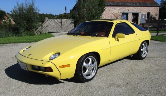 Porsche 928 1982 — SOLD