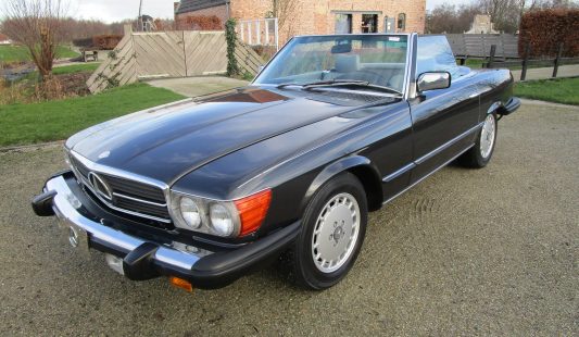 Mercedes W107 380 SL 1984 — SOLD