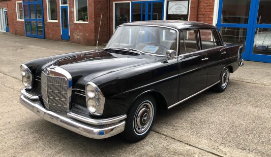 Mercedes W111 220 S 1960 — SOLD