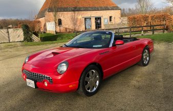 Ford Thunderbird 2002 — SOLD