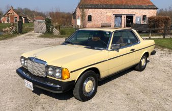 Mercedes W123 300 CD 1978 — SOLD