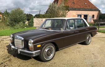 Mercedes W114 250 1972 — SOLD