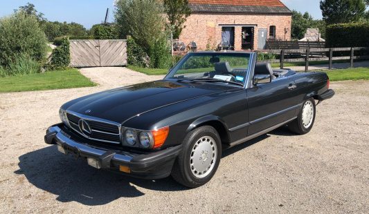 Mercedes W107 560 SL 1989 — SOLD