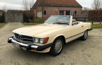 Mercedes W107 560 SL 1986 — SOLD