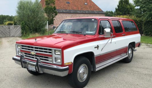 Chevrolet Suburban C20 1988 — SOLD