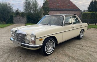 Mercedes W114 280 1975 — SOLD