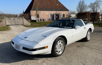 Chevrolet Corvette C4 1992 Targa LT1 — SOLD