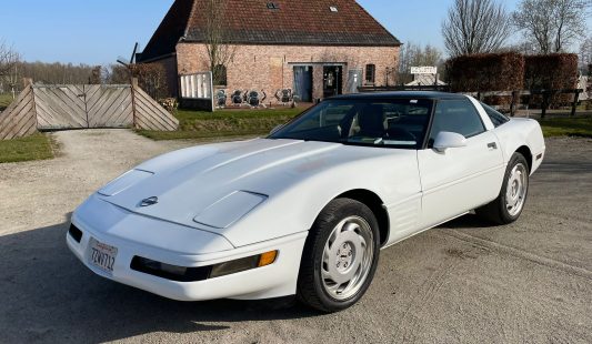 Chevrolet Corvette C4 1992 Targa LT1 — SOLD