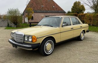 Mercedes W123 300 D 1977 — SOLD