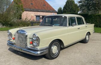 Mercedes W111 230 S 1965