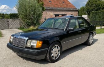 Mercedes W124 400E 1992 — SOLD