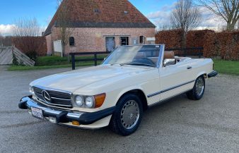 Mercedes W107 560 SL 1986 — SOLD