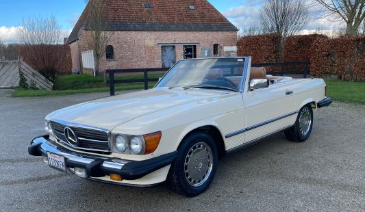 Mercedes W107 560 SL 1986 — SOLD