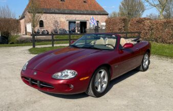 Jaguar XK8 V8 1998 Convertible — SOLD