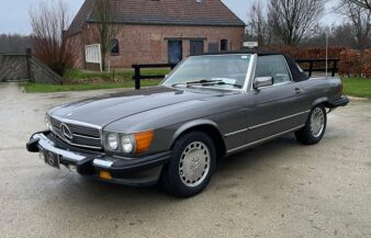 Mercedes W107 560 SL 1988 — SOLD