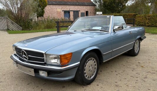 Mercedes W107 560 SL 1988 — SOLD